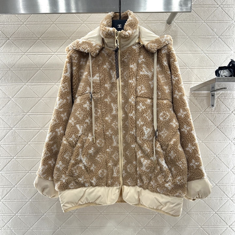 l0vis Vvtt0n outwear